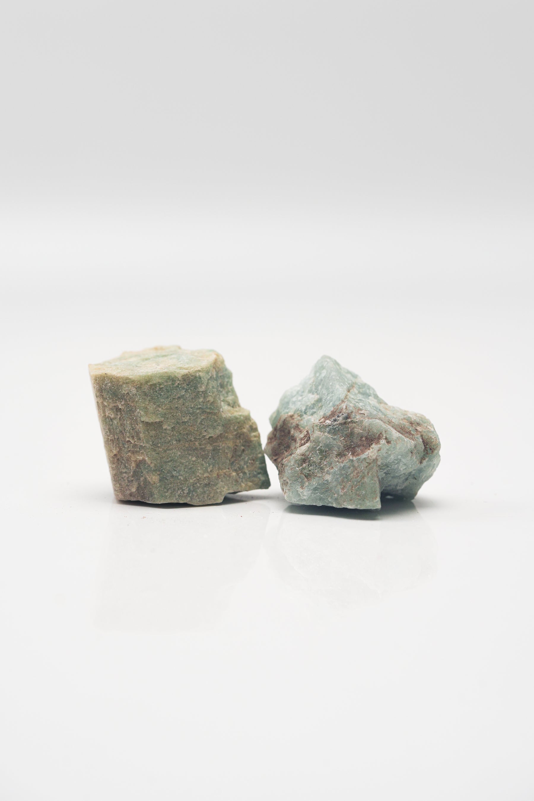 Aquamarine Raw Stone (Set of 200gms)