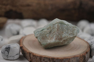 Green Aventurine Raw : The Stone of Opportunity and AbundanceThe Last Monk