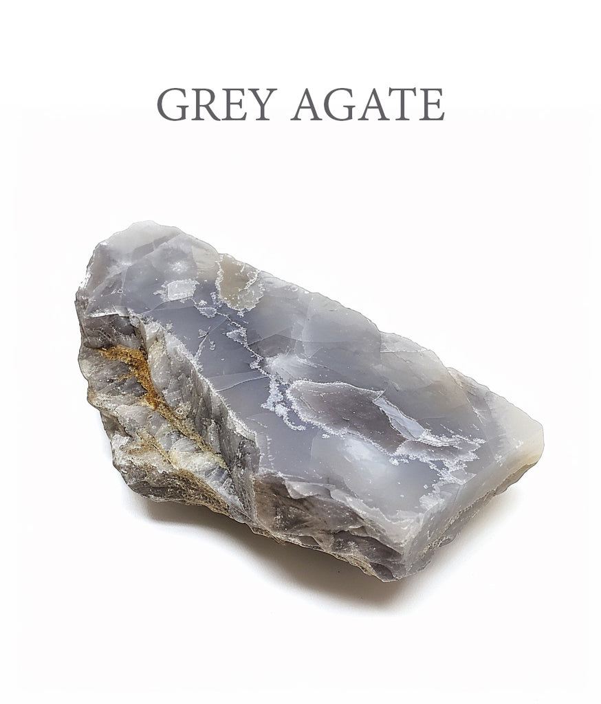 Grey Agate Pyramid: Balance and Stability in Elegant Form Image 1