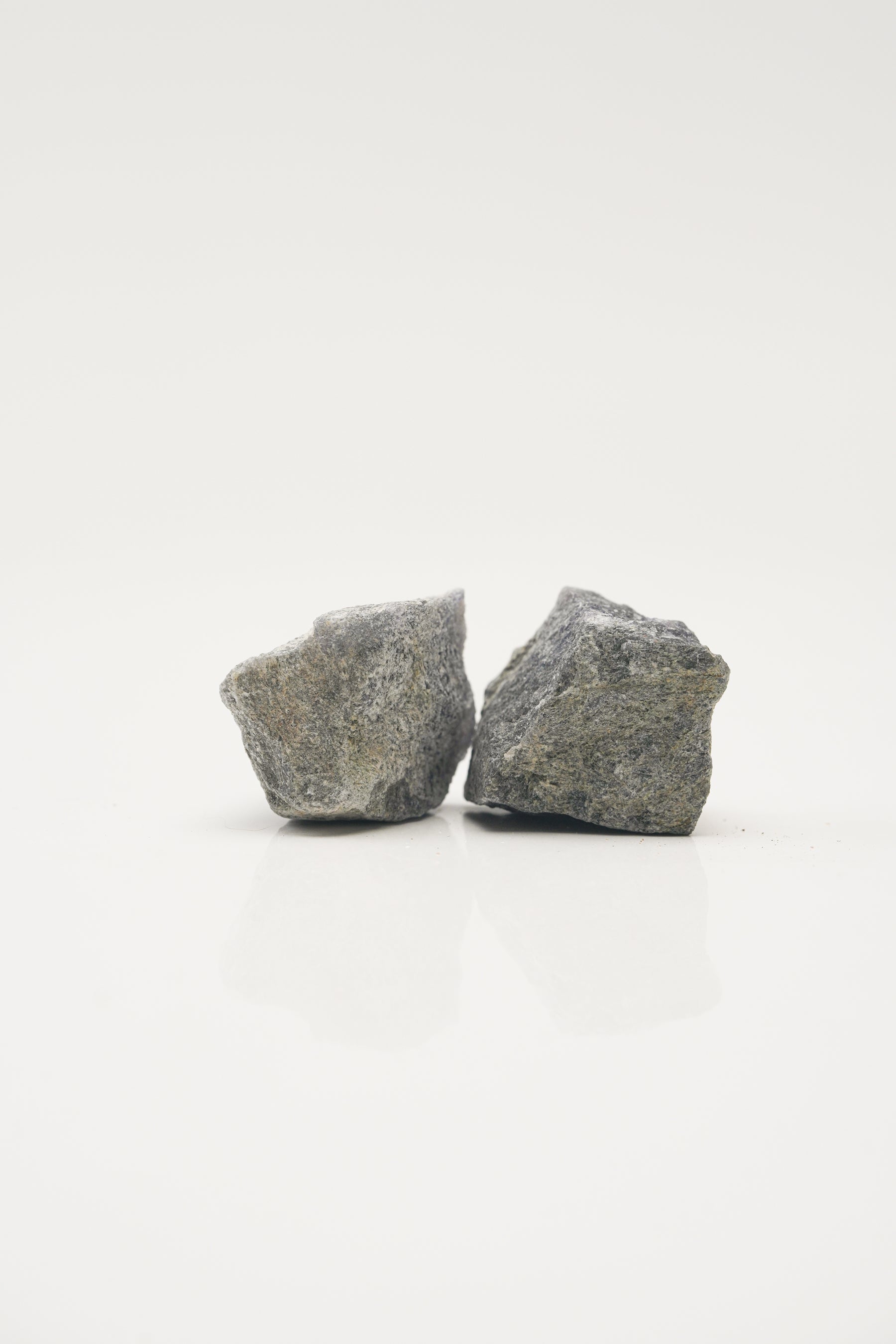 Iolite Raw Stone (Set of 200gms)