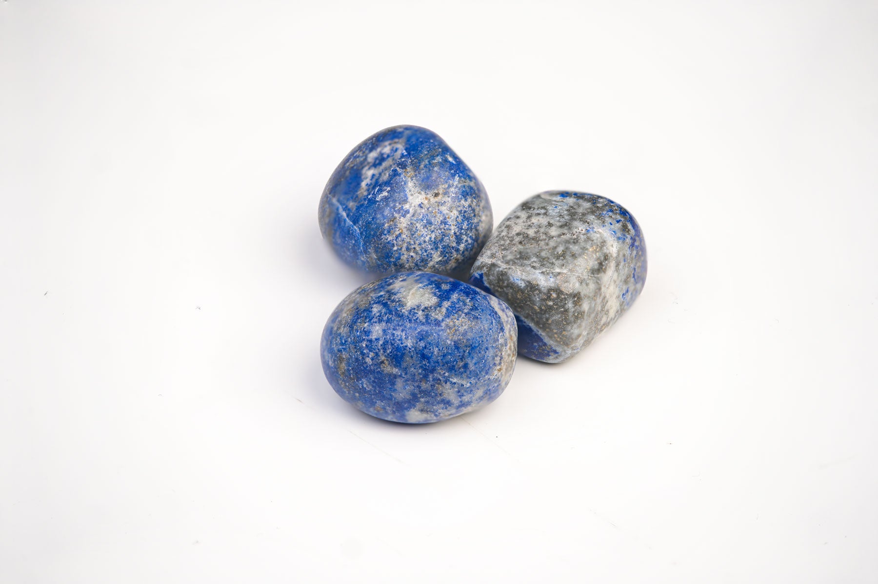 Lapis Lazuli Tumble : Tap into the Wisdom of the Universe