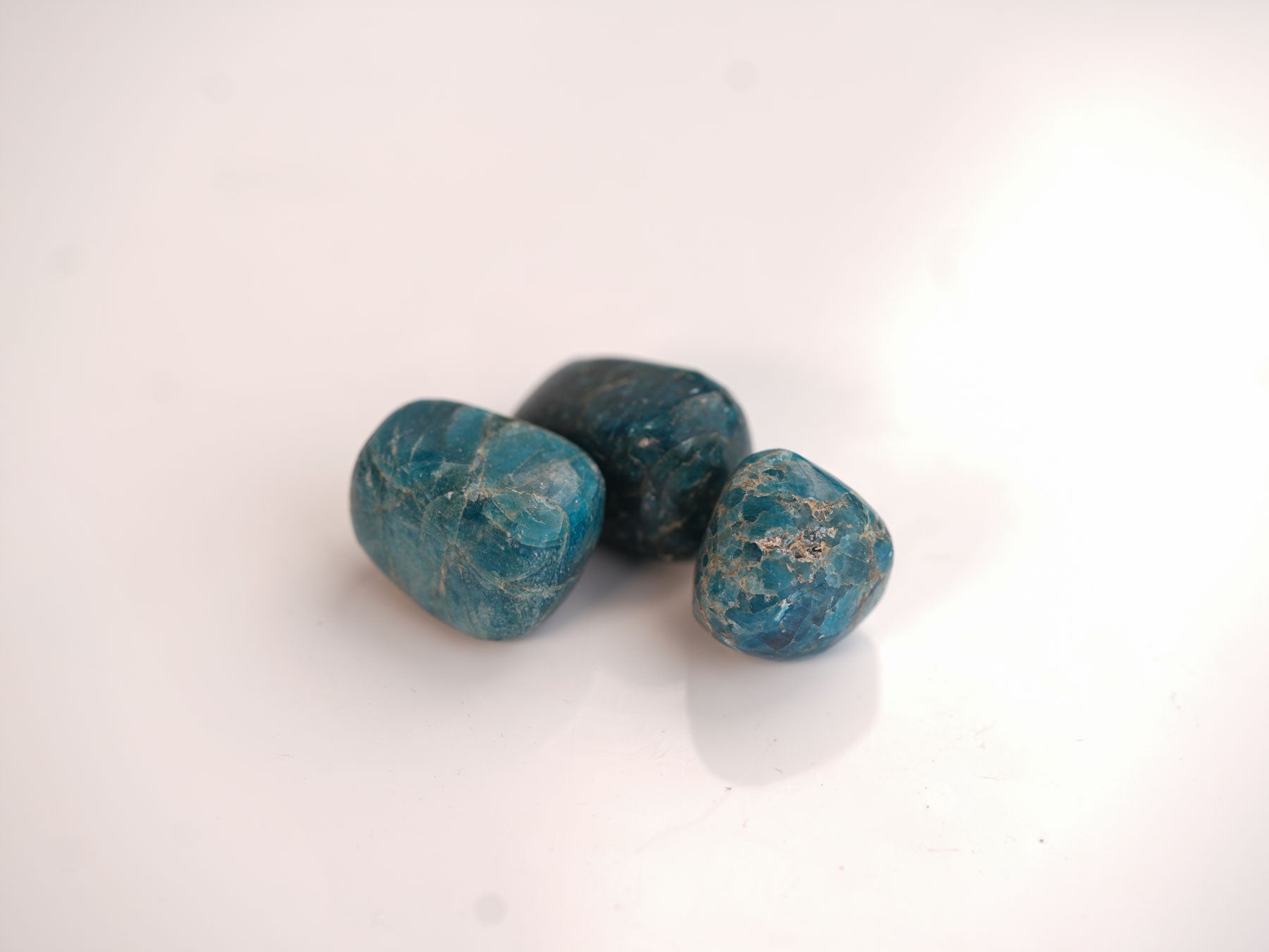 Blue Apatite Tumble Stone : Experience the Transformational Energy