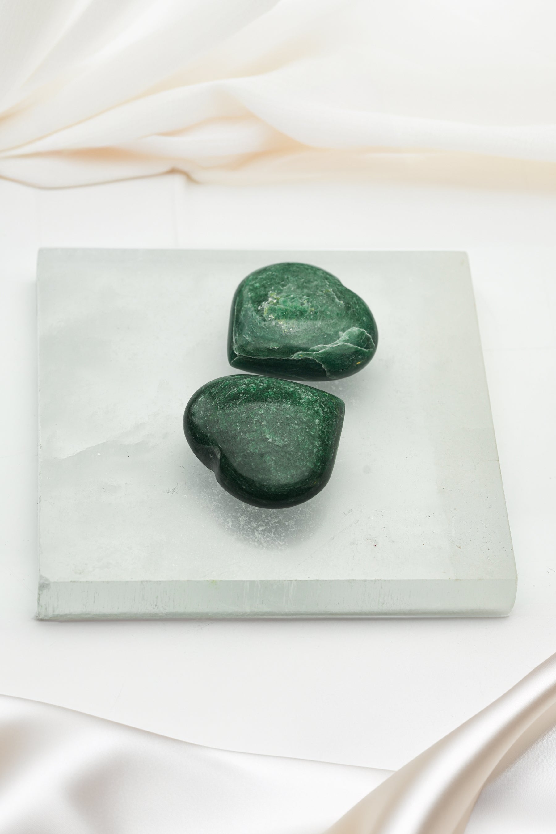 Green Jade Heart stone: Heart of Harmony